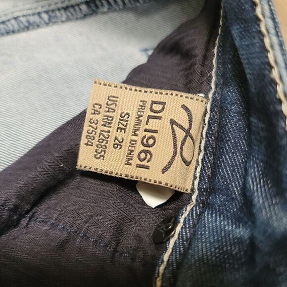 DL1961 Cindy Slim Boot Medium Wash Blue Jeans DL 1961 Womens Size 26 - Picture 7 of 12